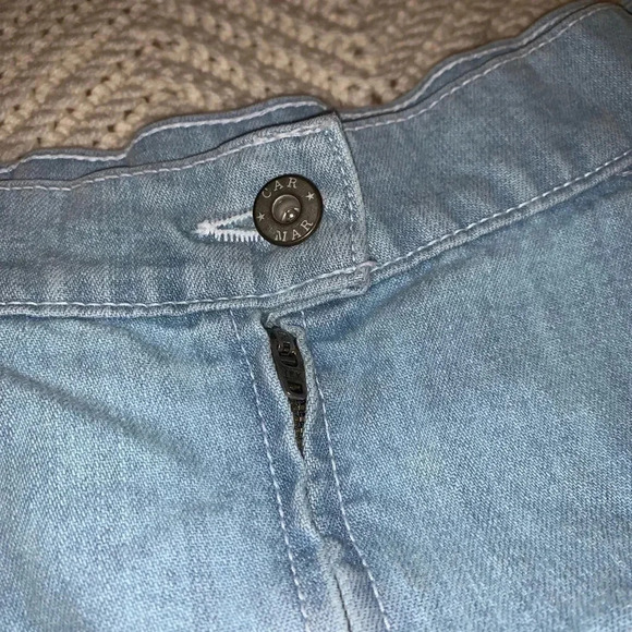 CARMAR Light Wash Flowy Denim Skirt L - Picture 2 of 5